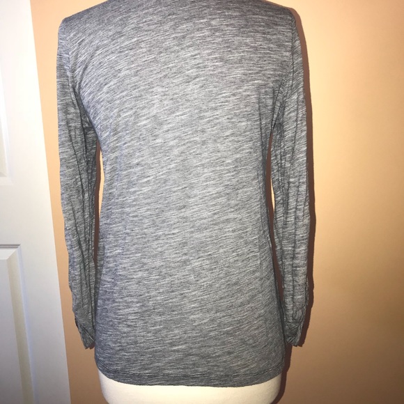 ⚡️sale⚡️Ann Taylor Loft Top - Picture 3 of 4